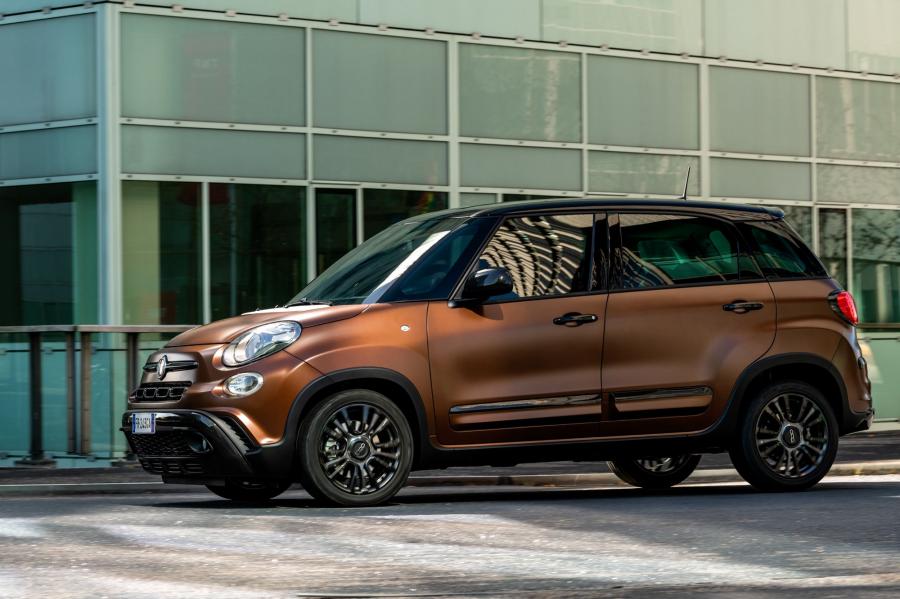  Fiat 500L S-Design (330) 2018 года  (фото 15 из 17)